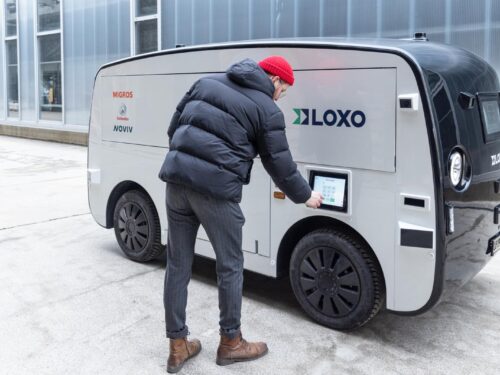 Migros in Svizzera sperimenta il primo servizio di consegna a guida autonoma